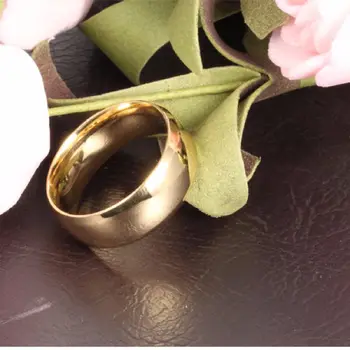 QianBei Mados Moterų Sainless Plieno Žiedas Paprastas Aukso Spalvos Žiedais, Moterų, Vyrų Valentino Dienos dovanų Mėgėjams JAV Dydis 7-12