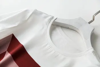 2021 Mados Moterų Laisvalaikio Stiliaus Šilko Europos ir Amerikos Spynos Atspausdinta Dviejų spalvų Prisiuvamos Apvalios Apykaklės marškinėliai Moteris Tshirts