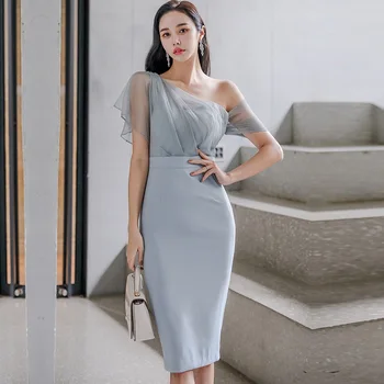 Aukštos Juosmens Stora Suknelė 2021 M. Vasarą Korėjos Versija Paprasta Vieno Peties Stebėjimo Paprasto Temperamentas Elegantiškas Šalis Suknelė Moterims