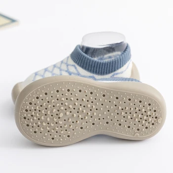 Kūdikių kojinės batai pavasario rudens kūdikių grindų anti-slip batų medvilnės kojinės