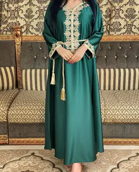 Ponios etninės išsiuvinėti auksu spalvotų elegantiškas satino suknelė Jalabiya Dubajaus Musulmonų Arabų Marokas Kaftan moterų apdaras 2021