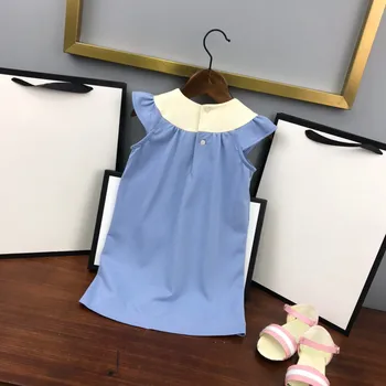 Aukštos klasės užsakymą iki 2021 m. vasarą merginos naujas berankovis vaisių siuvinėjimo suknelė mažas plaukioja rankovėmis suknelė