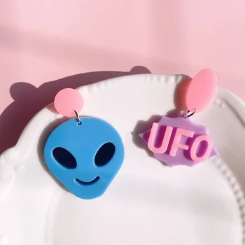 Kūrybinės Naujų Mados Užsienietis UFO Nereguliarus Akrilo Auskarai Moterims Blizga Skaidrias Žvaigždžių Tabaluoti Auskarai Brincos Mujer 2021