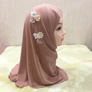 Amžius 2-7 Mergaičių Vaikai vientisas Musulmonišką Hidžabą Bžūp Underscarf C Gražus Nėrinių Gėlių Modelio Islamo Merginos Amira Bžūp Nešioti