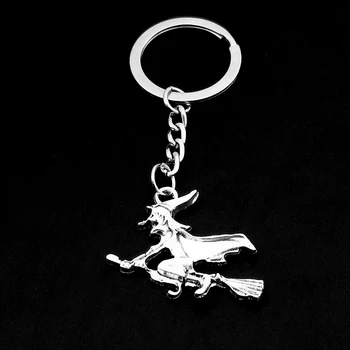 Mados Ragana Keychain Metalo Key Chain 