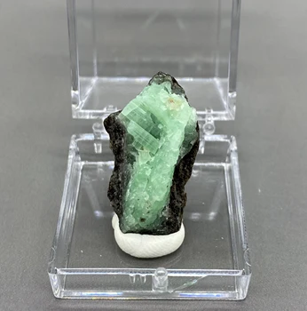 Natūralus žaliasis smaragdas mineralinių gem kokybės krištolo egzempliorių akmenys ir kristalai kvarco kristalai dėžutės dydis 3.4 cm