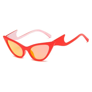 Derliaus Prabanga, Cat Eye Akiniai Nuo Saulės Moterims Mažo Dydžio Prekės Dizainerio Mados Retro Moteriški Saulės Akiniai Moteriška Violetinė Raudona Akiniai