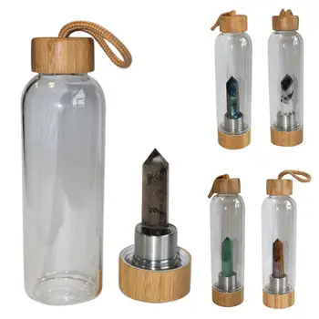 Natūralių Kristalų Skiltyje Brangakmenio Energijos Gijimas Stiklo Vandens Butelių Taurės Drinkware
