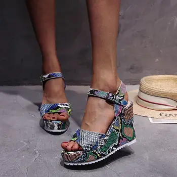 2021 nauji moteriški sandalai, madingų moterų batai, pleišto kulno platforma gyvatė spausdinti