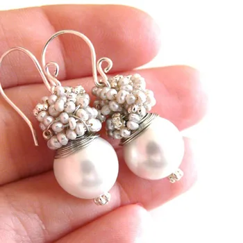 Laurent balta - šviežios auskarai su balta shell perlų ir sidabro jūros perlų Auskarai