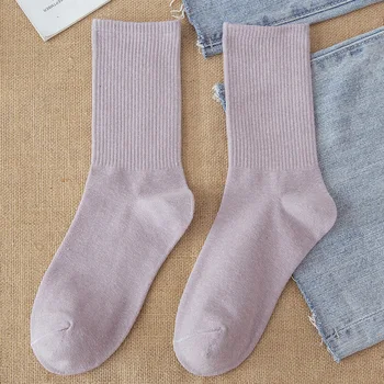 Pavasario, vasaros, rudens ir žiemos nauja populiarios asmenybės ir spalvinga kojinės, happy socks